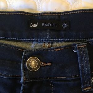 Lee Easy Fit Size 18 Medium Straight Leg Jeans
